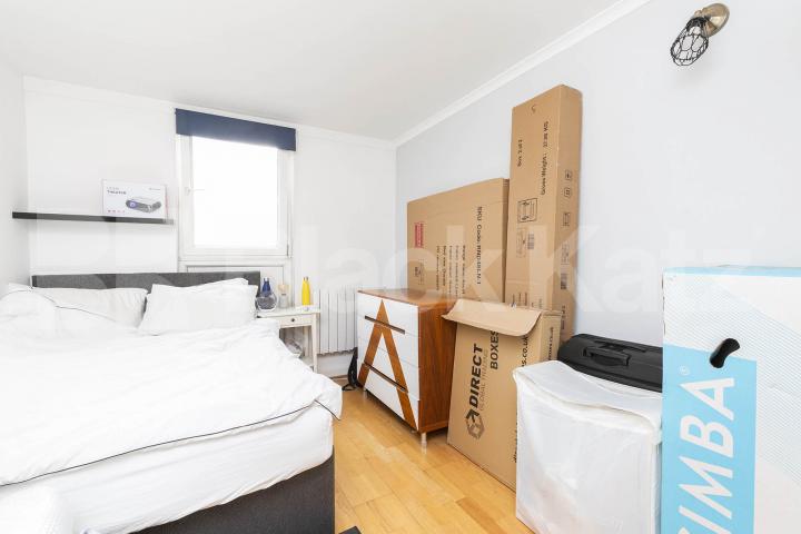 			3 Bedroom, 1 bath, 1 reception Flat			 Crayford Road, Holloway